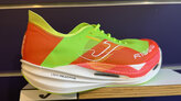 Joma R1000