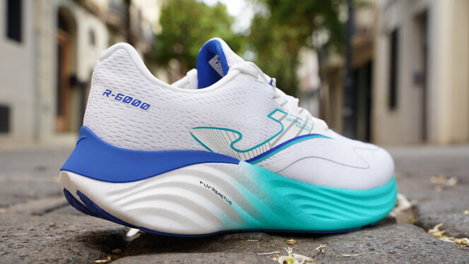 Joma R6000, análisis: review, recomendación, precio y especificaciones