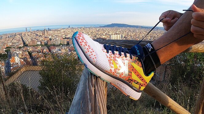 Kelme Cushion Barcelona, análisis: review, recomendación, precio y  especificaciones