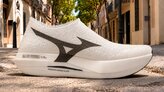 Mizuno Hyperwarp 96