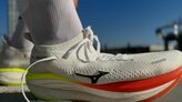 Ajuste particular mediante un upper Knit de una pieza