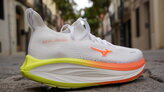 Mizuno Neo Vista 3