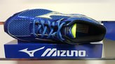 Mizuno Wave Equate