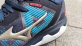 Mizuno Wave Horizon 5