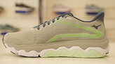 Mizuno Wave Horizon 8