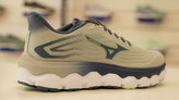Mizuno Wave Horizon 8