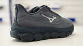 Mizuno Wave Horizon 9