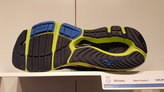 Mizuno Wave Paradox 2