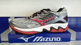 Mizuno Wave Paradox 3