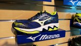 Mizuno Wave Paradox 4