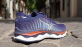 Mizuno Wave Sky 5