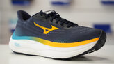Mizuno Wave Sky 9