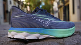Mizuno Wave Skyrise 6