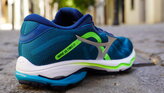 Mizuno Wave Ultima 13