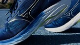 Mizuno Wave Ultima 15