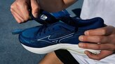 Zapatilla de rodaje con amortiguacin firme Mizuno Enerzy