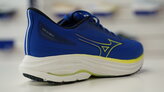 Mizuno Wave Ultima 17