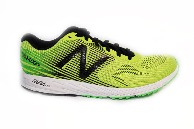 Fangoso Grillo Beca New Balance 1400v5 VS New Balance FuelCell Propel v2 - ROADRUNNINGReview.com