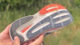 Suela de la New Balance FFX 860 v15
