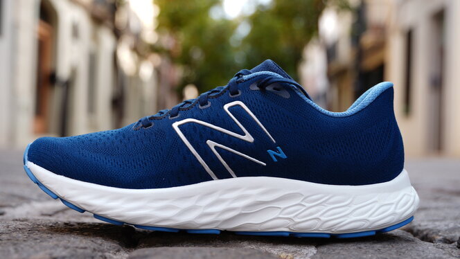 New Balance Evoz V3 - Marino - Zapatillas Running Hombre