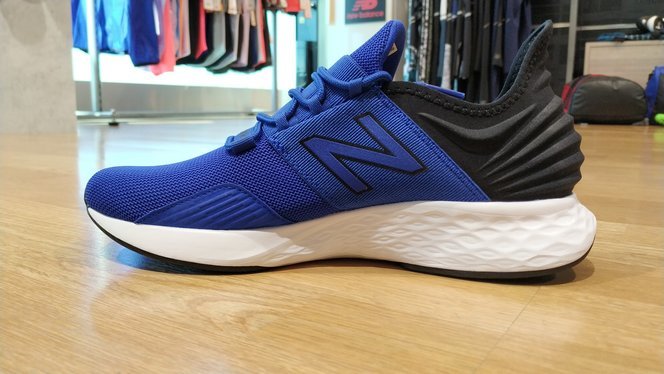 No lo hagas portátil Días laborables New Balance Fresh Foam Roav, análisis: review, recomendación, precio y  especificaciones