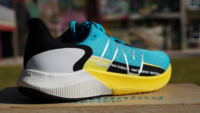 Zapatillas hombre New Balance FuelCell Propel v2 running