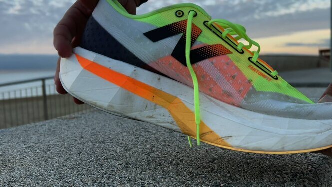 New Balance FuelCell SuperComp Elite v4, análisis: review