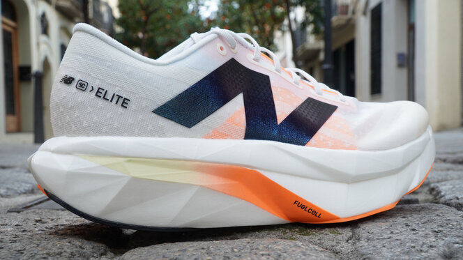 New Balance FuelCell SuperComp Elite v4, análisis: review
