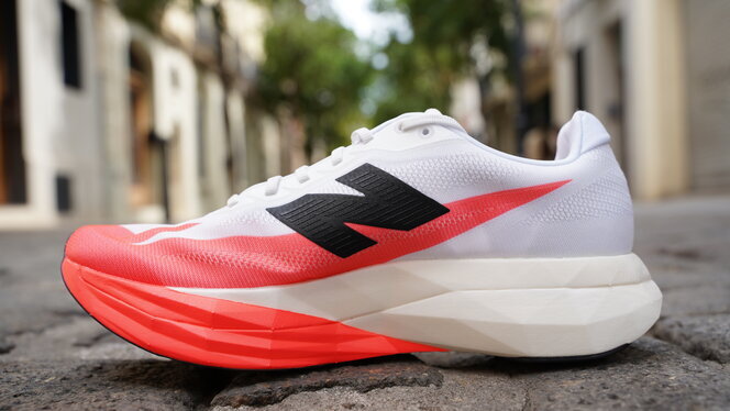New Balance FuelCell SuperComp Elite v5, análisis: review