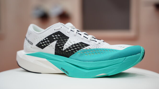 New Balance FuelCell SuperComp Pacer v2, análisis: review