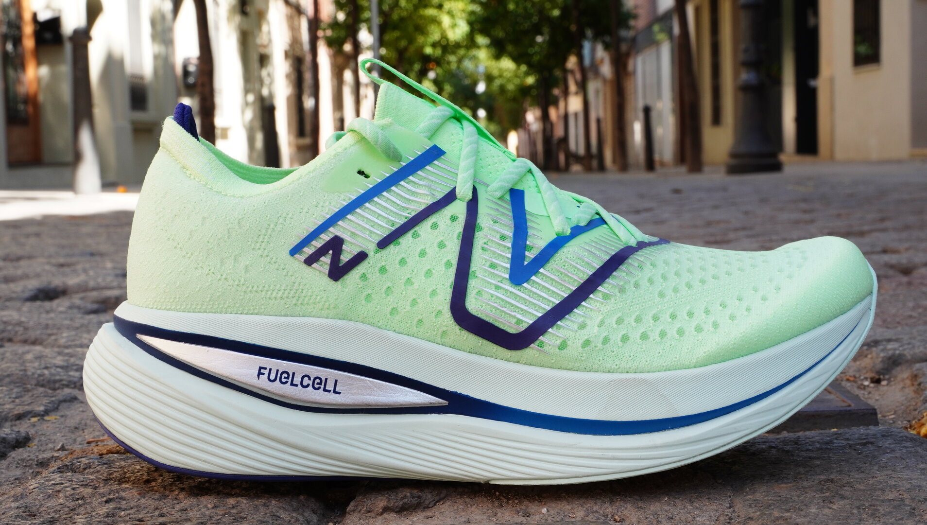 New Balance FuelCell SuperComp Trainer, review, recomendación, precio y especificaciones