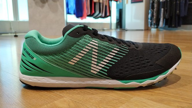 científico Idealmente Duplicar New Balance Hanzo S v2, análisis: review, recomendación, precio y  especificaciones