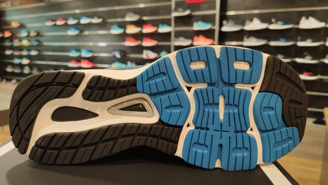Analisis new balance solvi shop