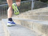 New Balance Vazee Breathe-series en escaleras