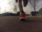 New Balance Vazee Rush-en acci�n por detr�s