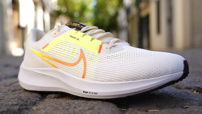 pegasus 35 amazon