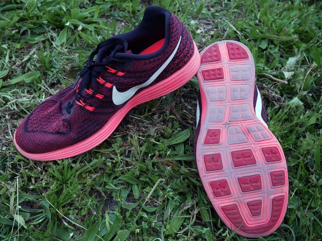 Nike LunarTempo 2 - ROADRUNNINGReview.com