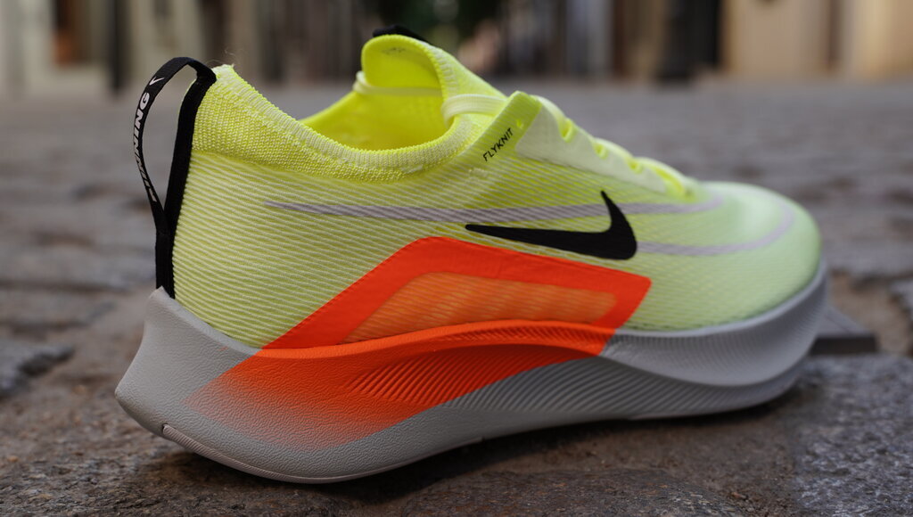 zoom fly 4 specs