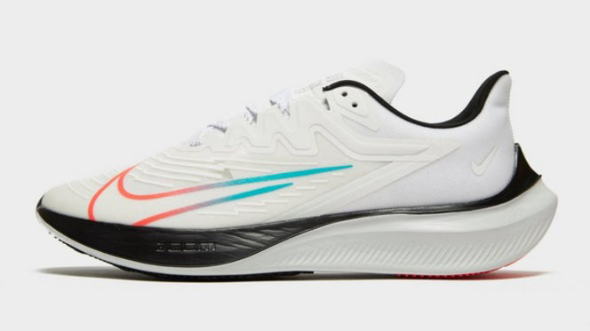 nike zoom gravity analisis