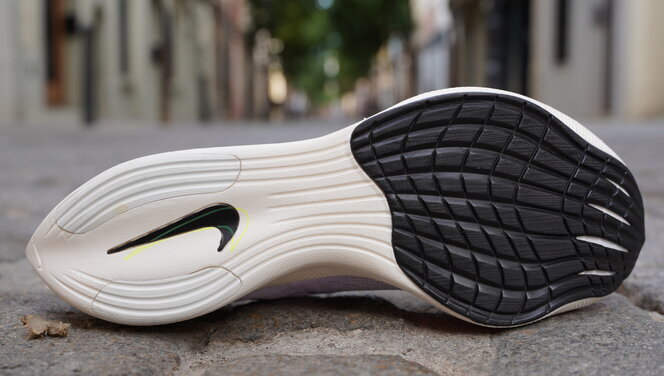 Nike ZoomX Vaporfly Next 2, análisis: review, recomendación, precio y  especificaciones