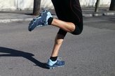 La On Running Cloudsurfer 2016 son ideales para correr en asfalto de forma segura y c�moda