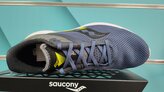 Saucony Axon