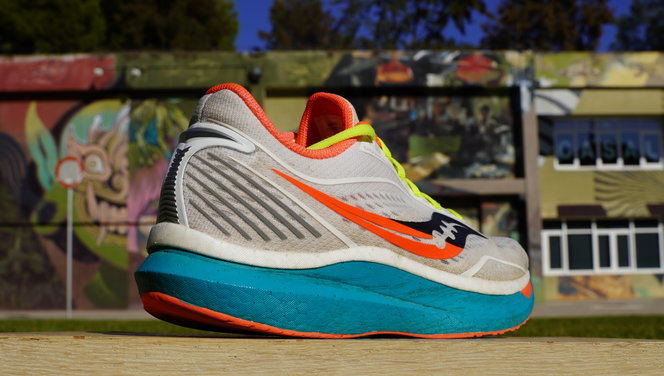 saucony endorphin caratteristiche