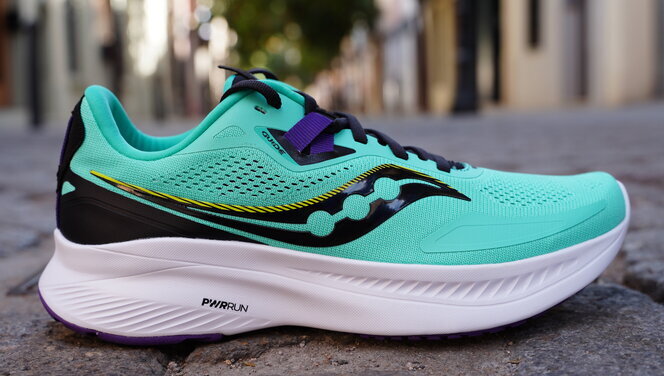 Saucony Guide 15 analisis review recomendacion precio y especificaciones