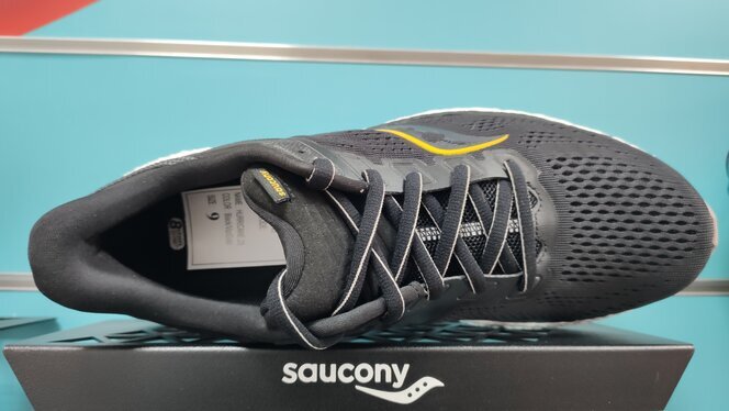 Saucony hurricane 15 hombre verdes outlet