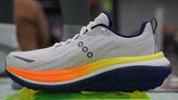 Saucony Hurricane 25