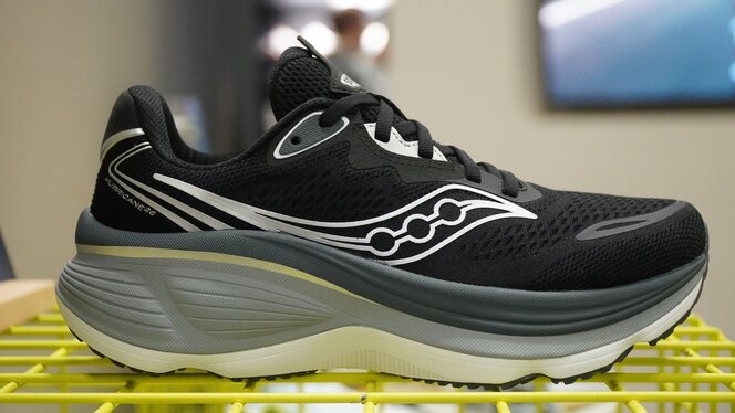 Preview Saucony - Hurricane 26