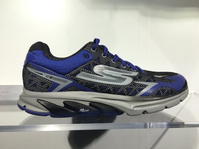 Skechers GOmeb Strada 2