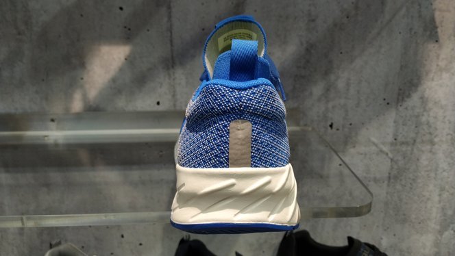 skechers go run 4 blanco