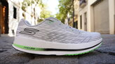 Skechers GOrun Razor 4